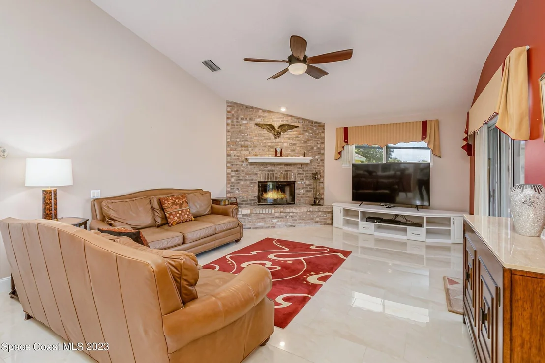 Photo of 170 Cavalier Street