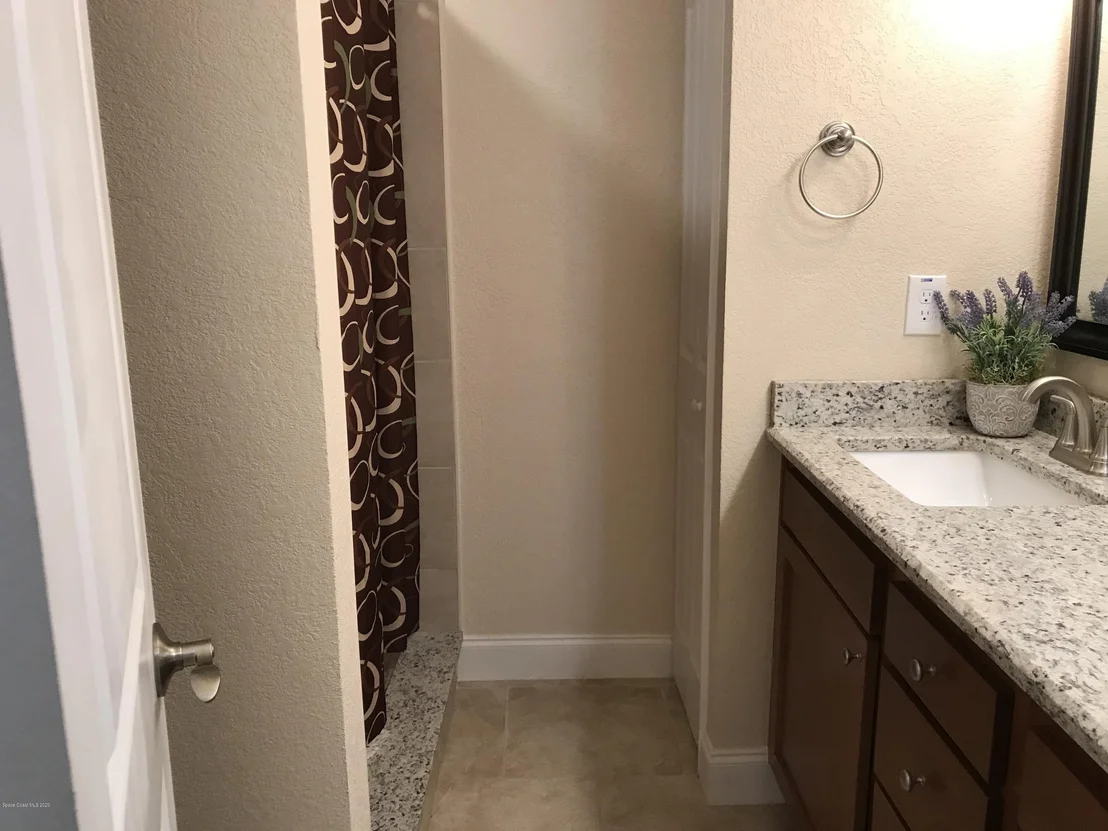 Photo of 3201 Ideal Avenue NE