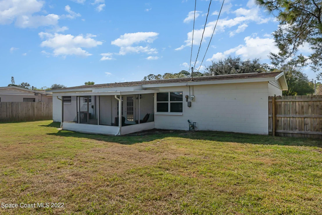 Photo of 1106 Condado Drive