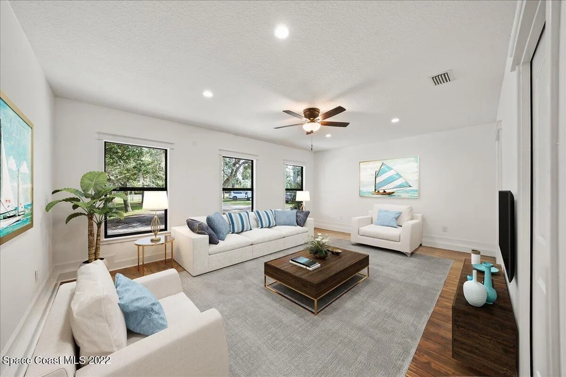 Photo of 3385 Grant Road