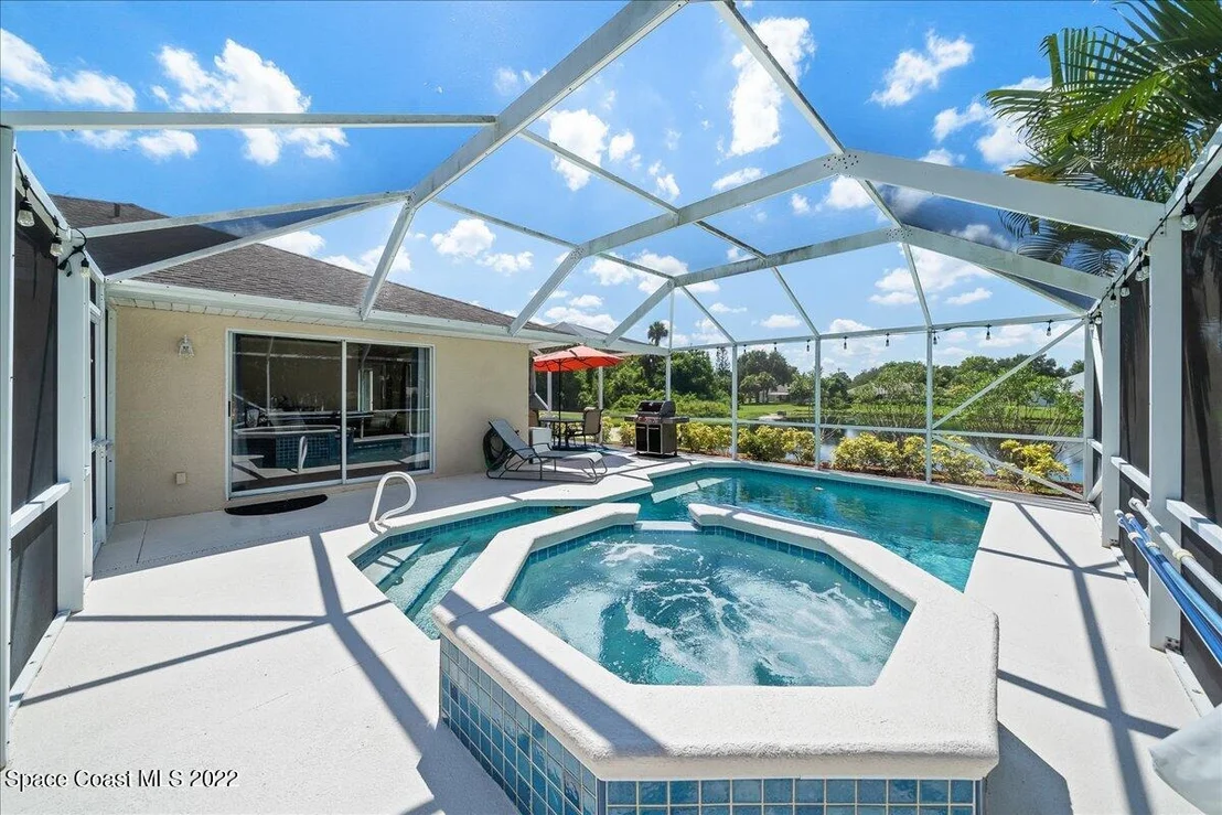 Photo of 2910 Forest Drive