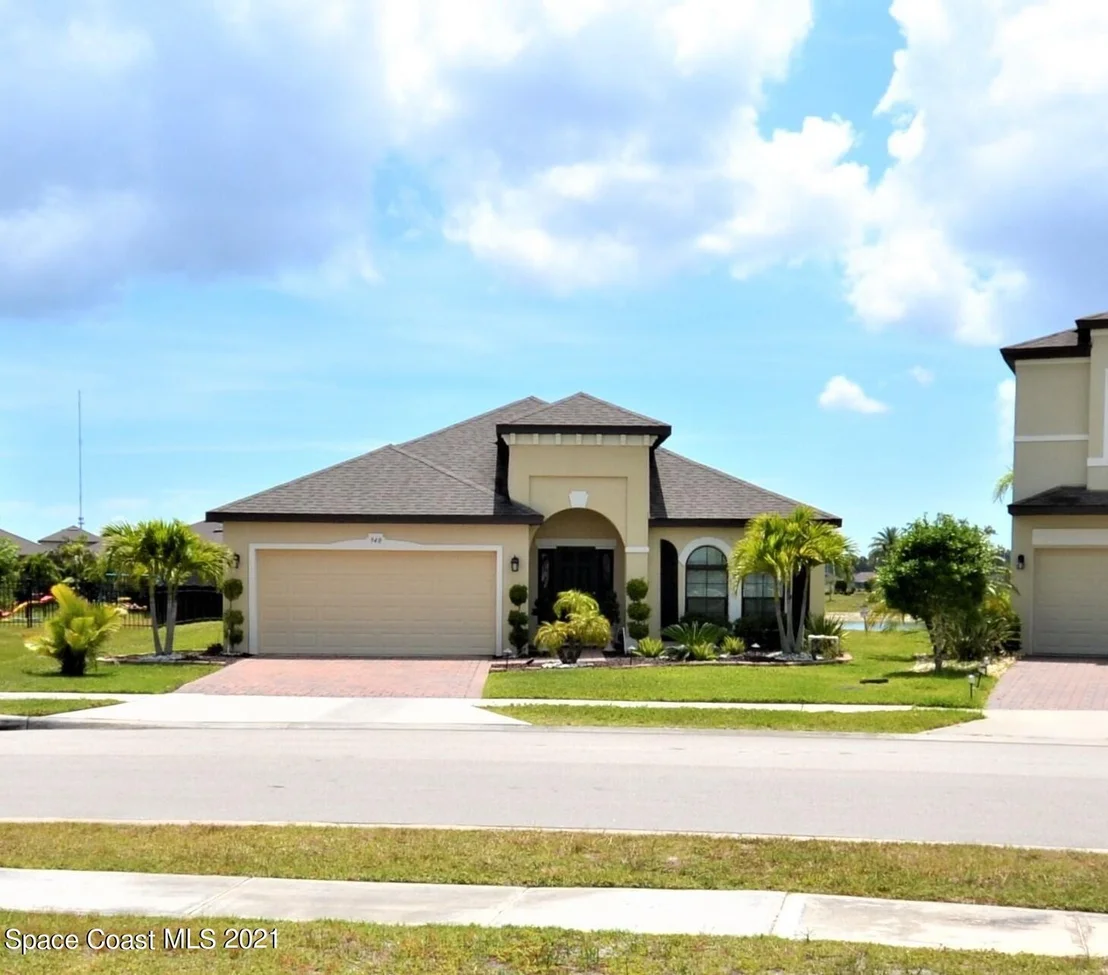 Photo of 940 Fiddleleaf Circle