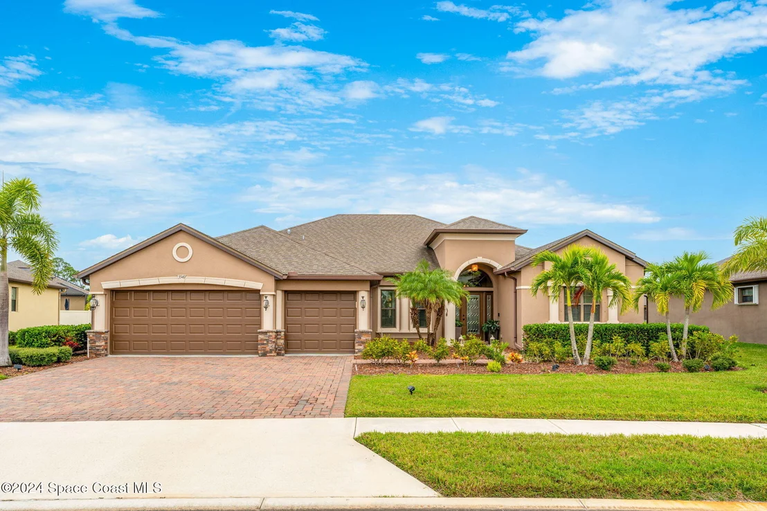 Photo of 3540 Watergrass Street