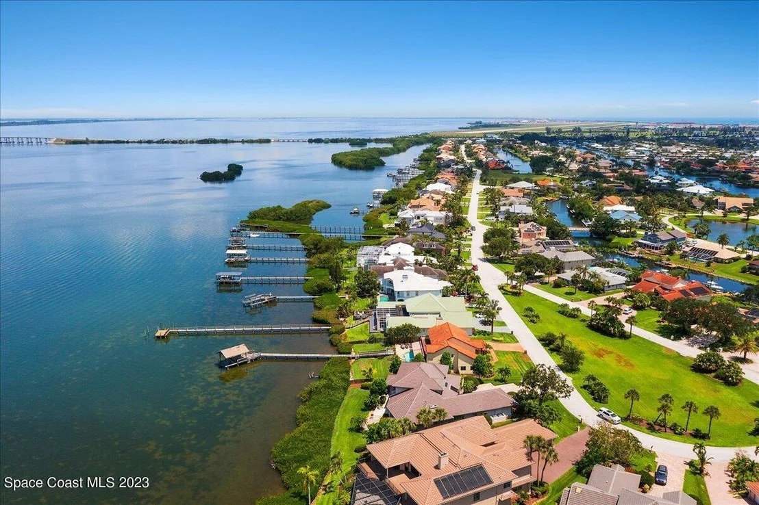 Photo of 544 Lanternback Island Drive