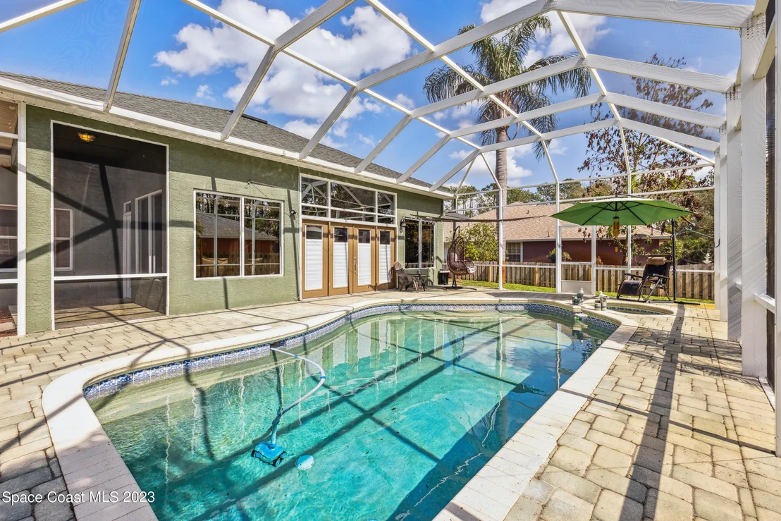 Photo of 6 Greenvale Drive