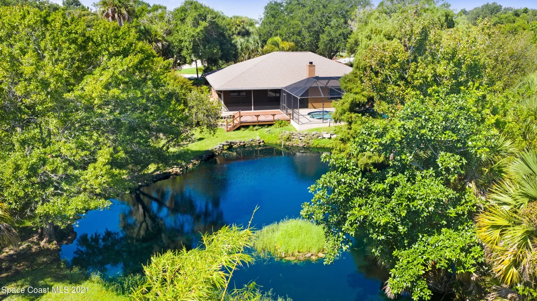 Photo of 255 River Road Circle