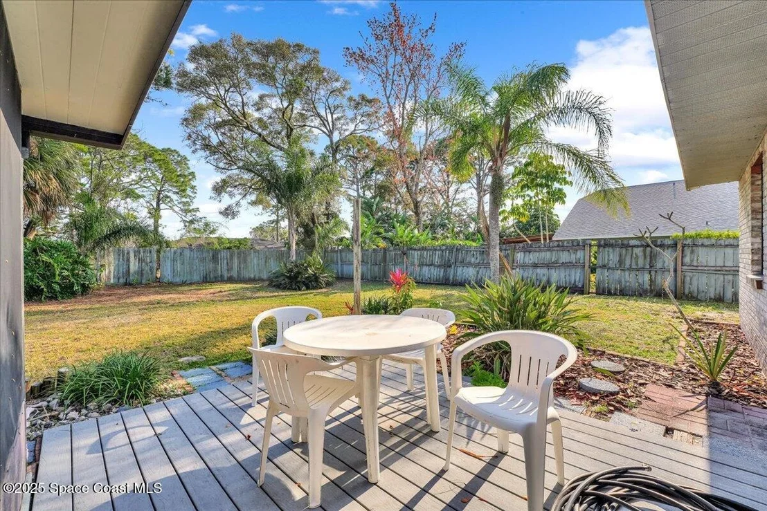 Photo of 5453 Holden Road