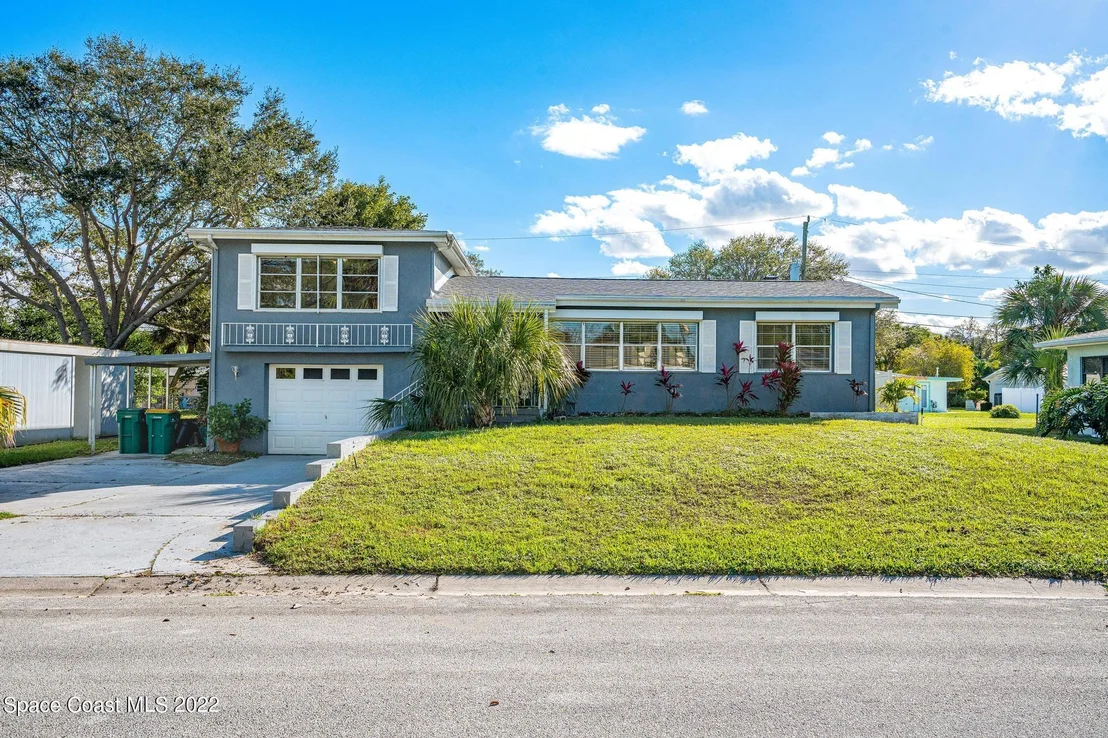 Photo of 405 Bunker Street