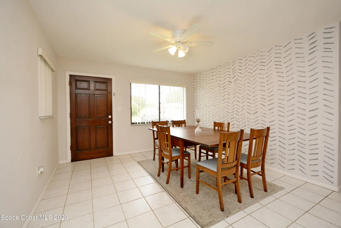 Photo of 2579 Coventry Road