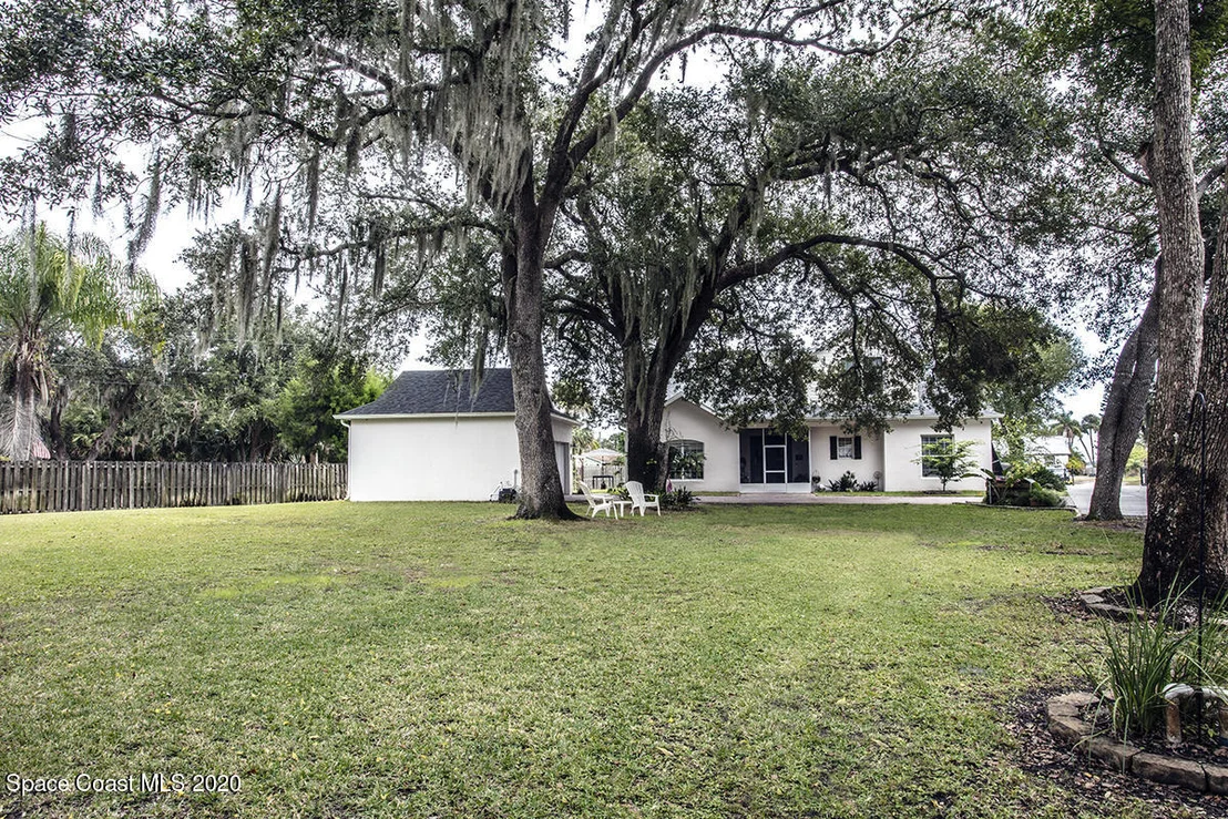 Photo of 3947 N Indian River Drive