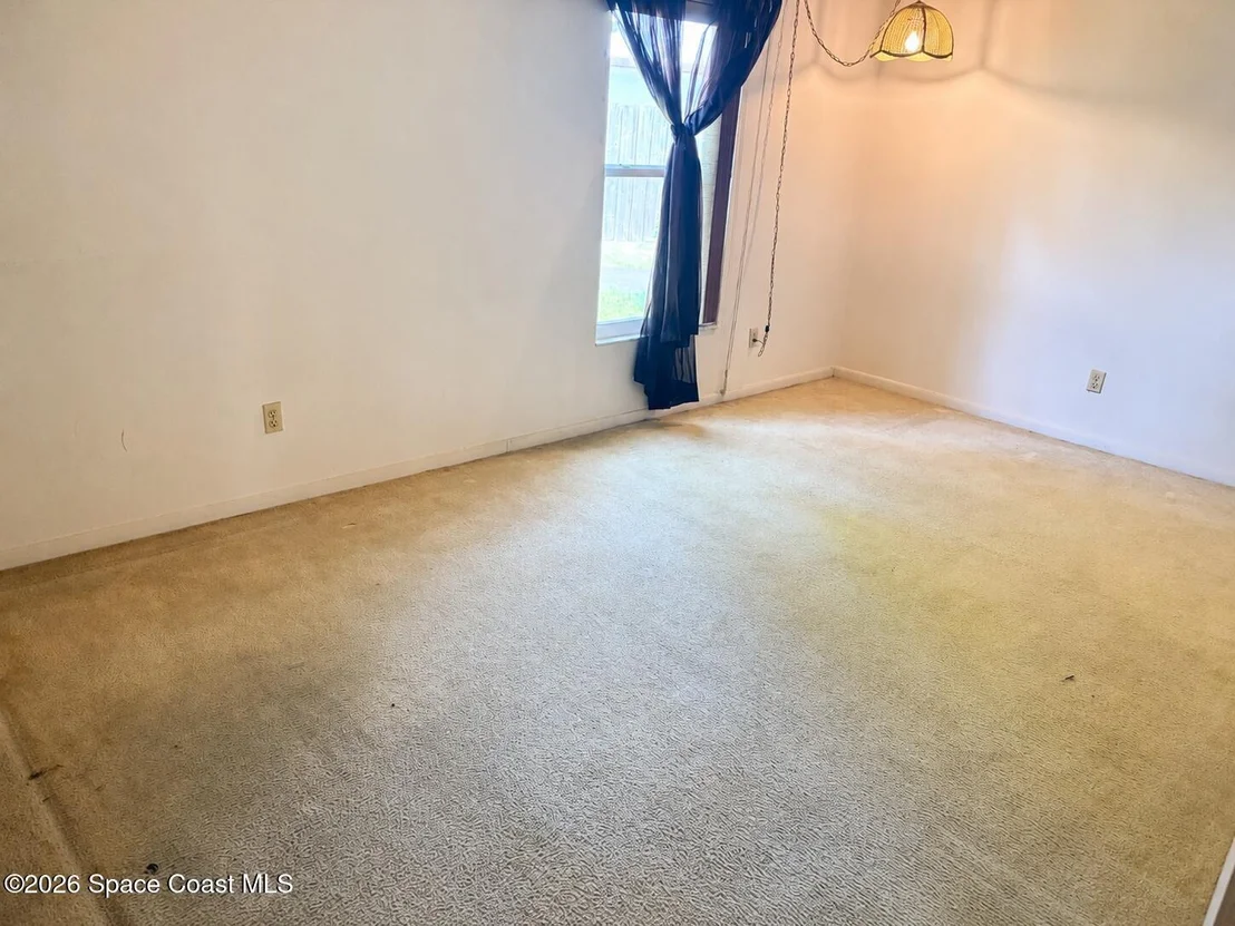 Photo of 255 Applewood Circle