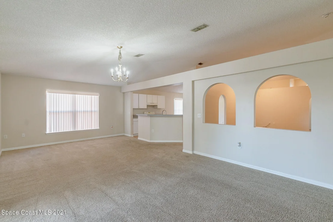 Photo of 8511 Ivanhoe Drive