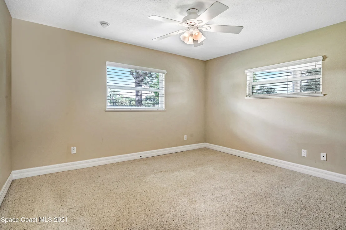 Photo of 1428 Gleneagles Way