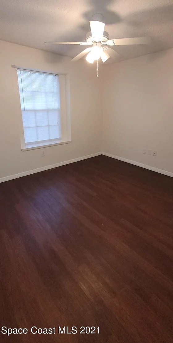 Photo of 5569 Flint Road