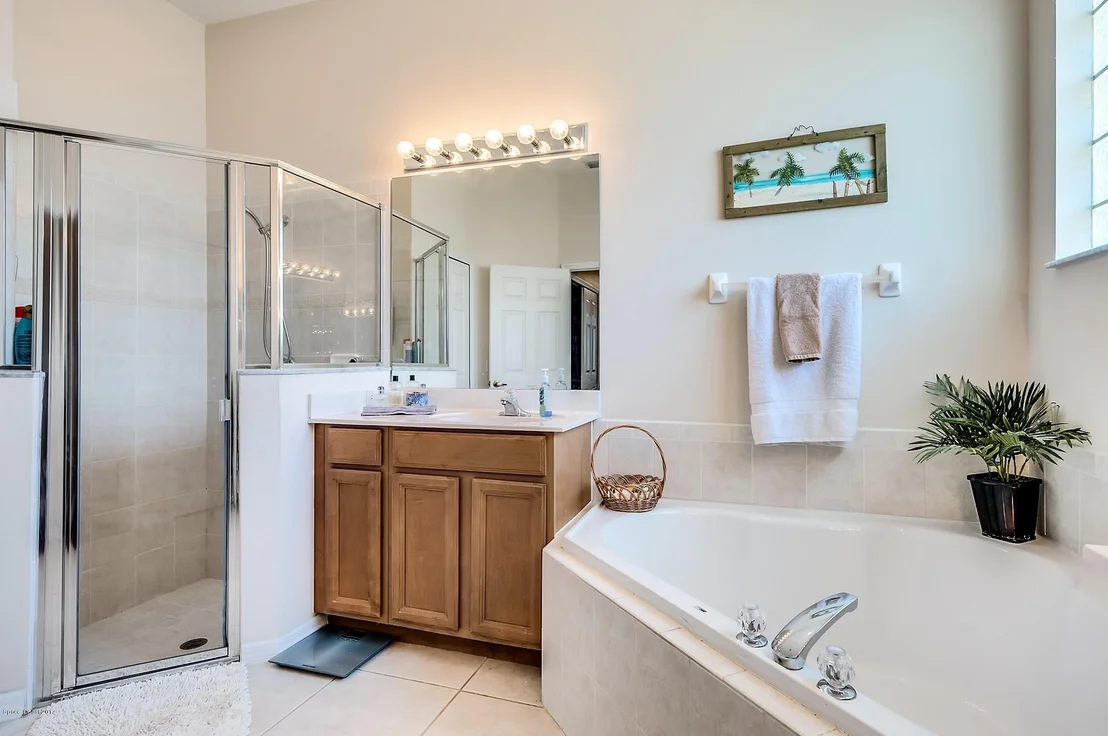 Photo of 1611 Whitman Drive