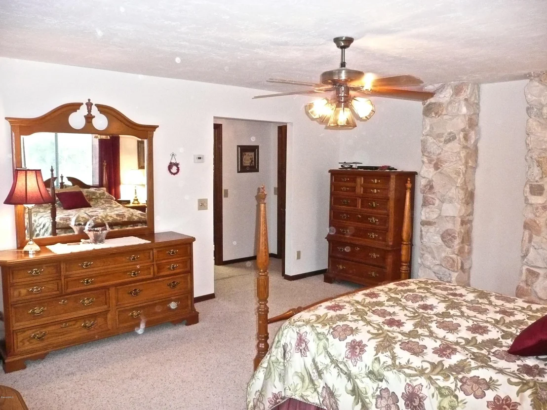 Photo of 3455 Weber Road