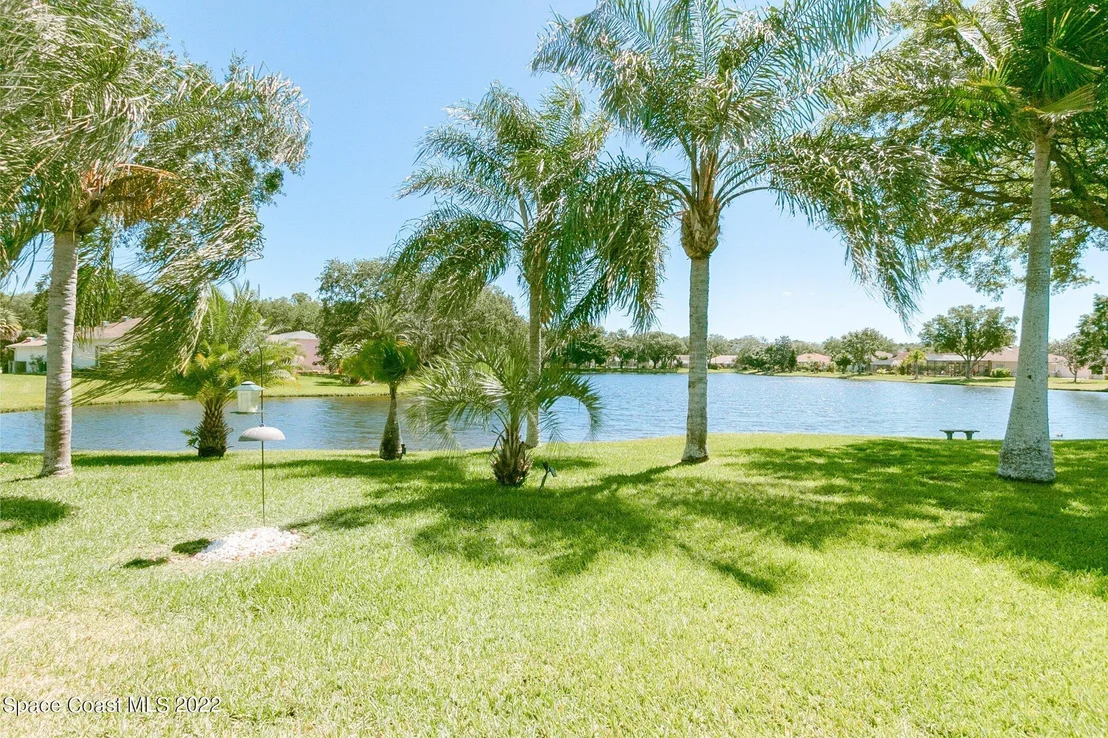 Photo of 874 Shoshone Lane