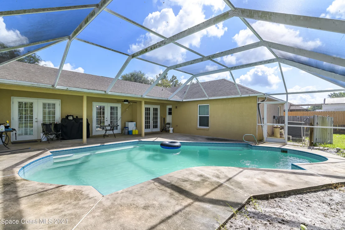 Photo of 3232 Lago Vista Drive