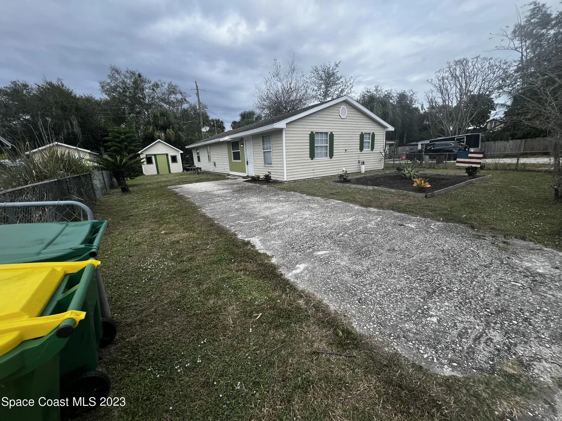 Photo of 142 Homburg Place