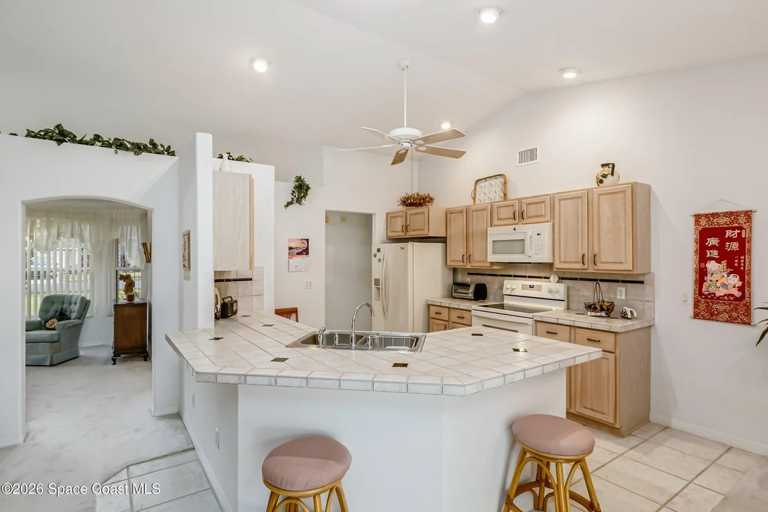 Photo of 2446 Oakcrest Lane