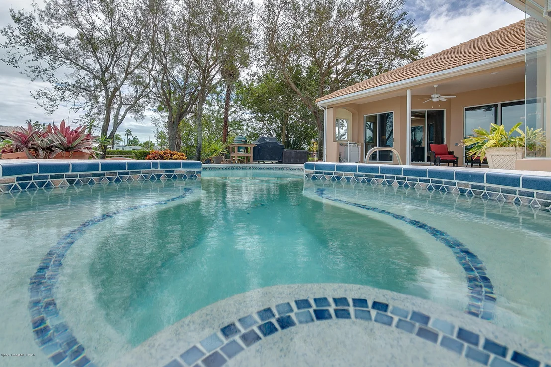 Photo of 256 Lanternback Island Drive