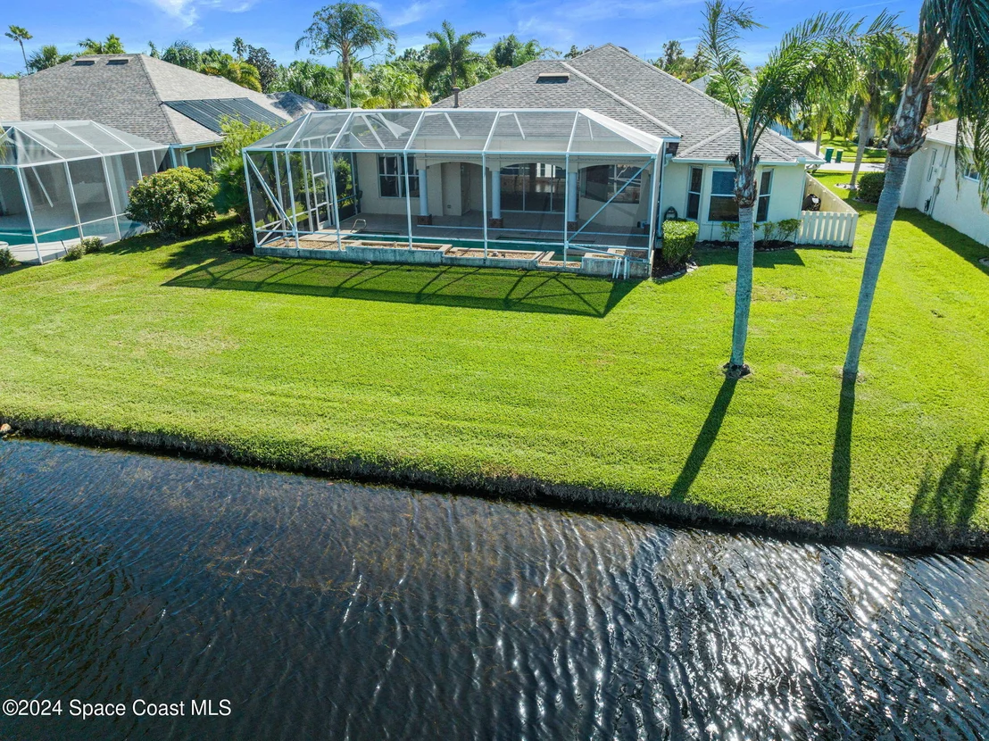 Photo of 930 Starling Way