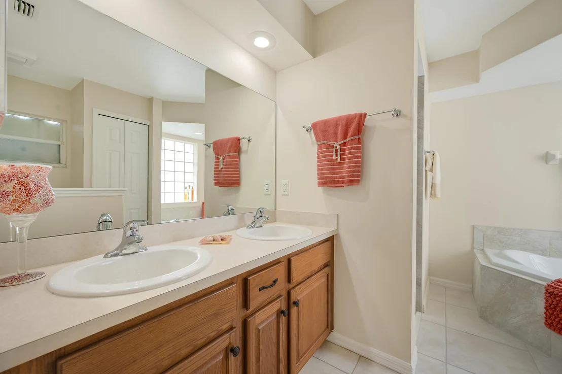 Photo of 786 Seven Gables Circle SE