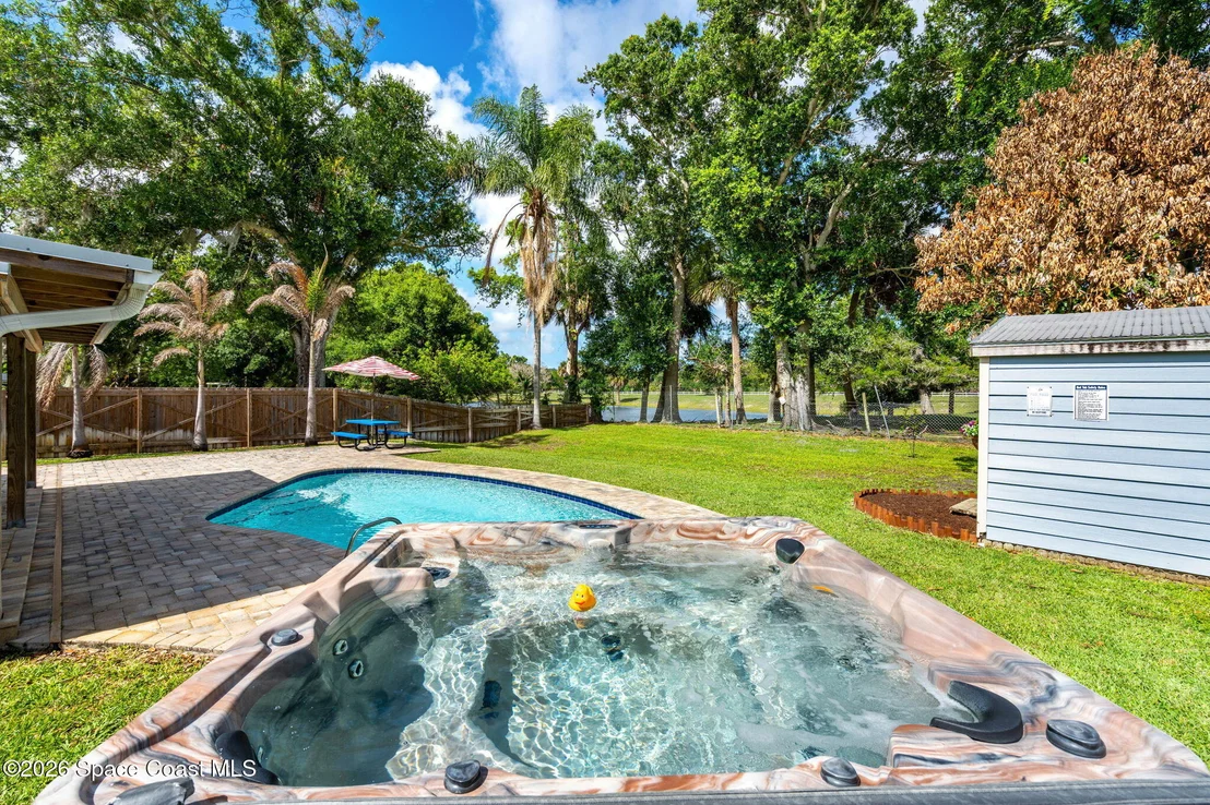 Photo of 368 Stephenson Drive