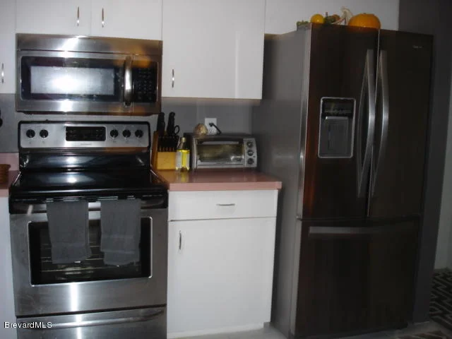Photo of 1960 NE Elderberry Court