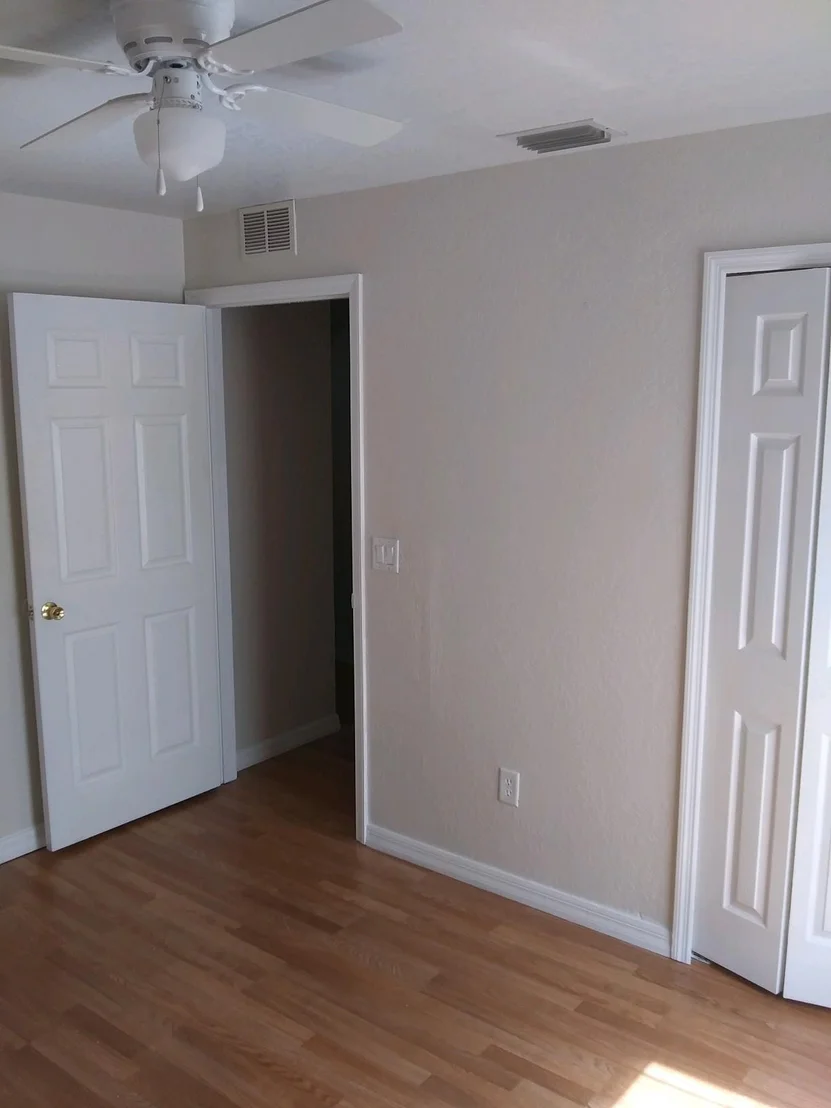 Photo of 657 Floyd Street