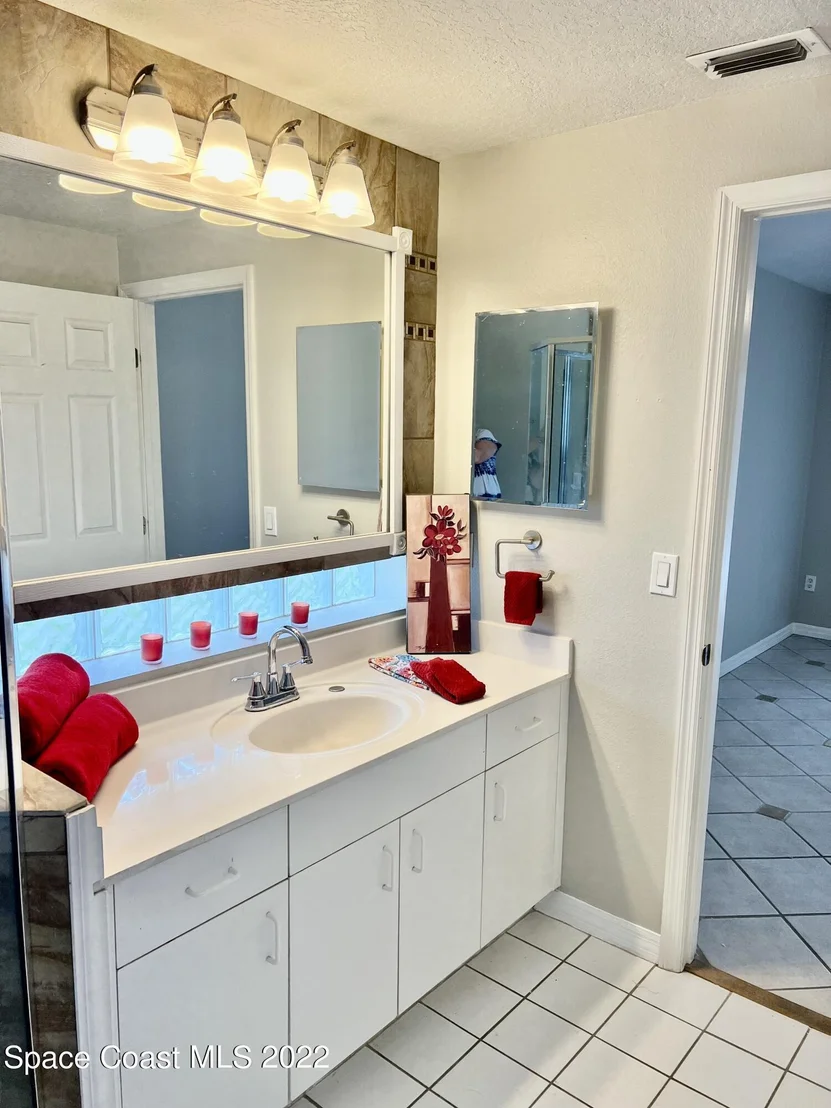 Photo of 2580 Ventura Circle