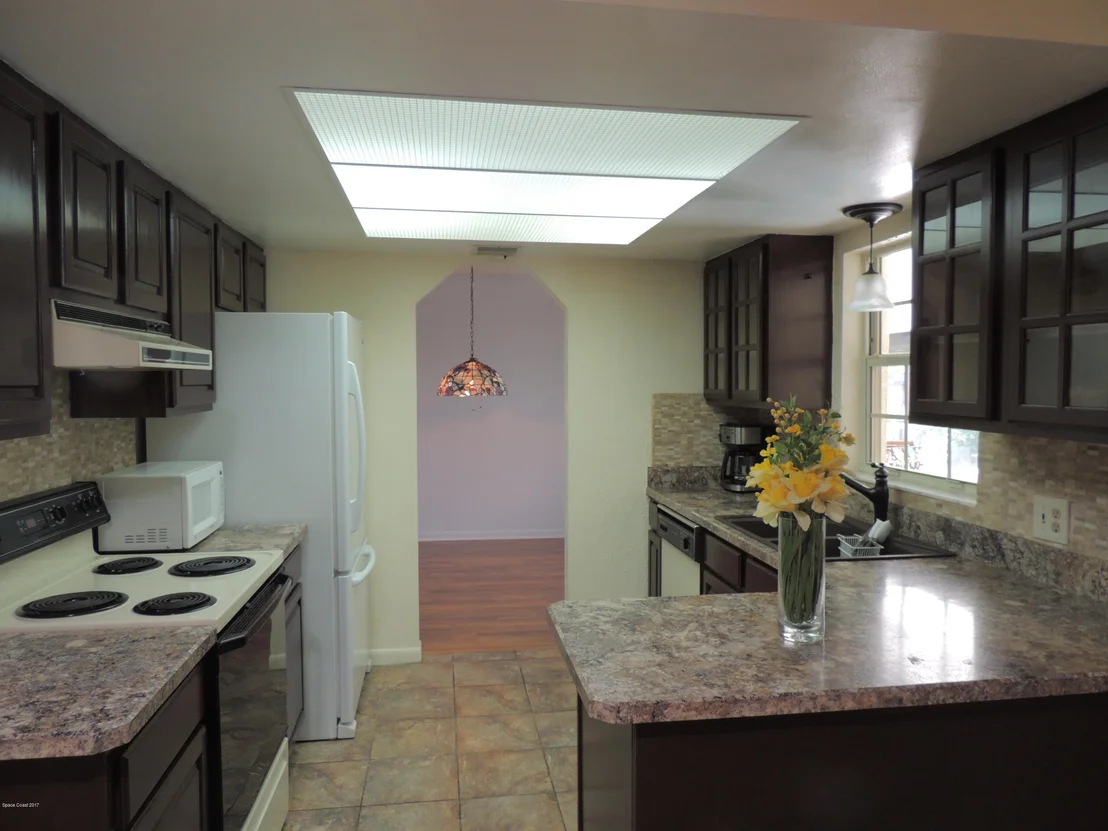 Photo of 2545 Corbusier Drive