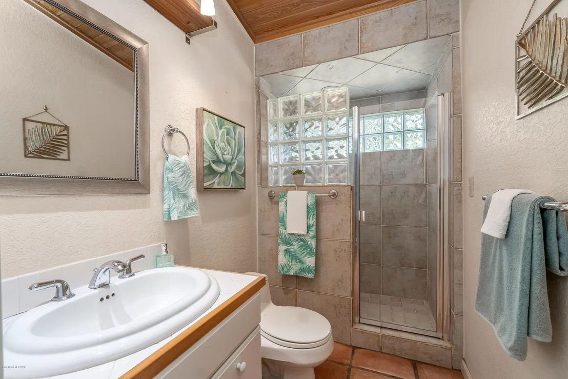 Photo of 4445 N Indian River Drive