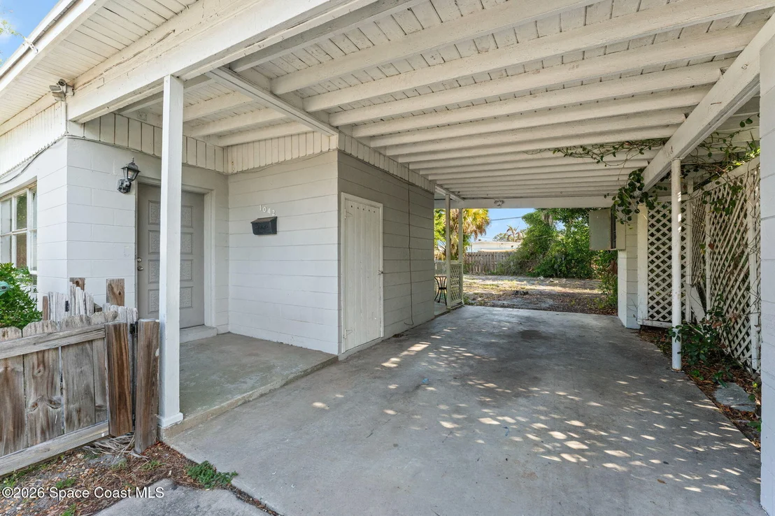 Photo of 1042 Azalea Lane