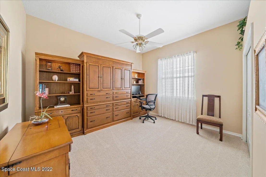 Photo of 937 Palm Brook Drive