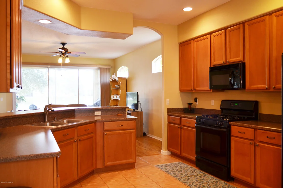 Photo of 4500 Portage Trail