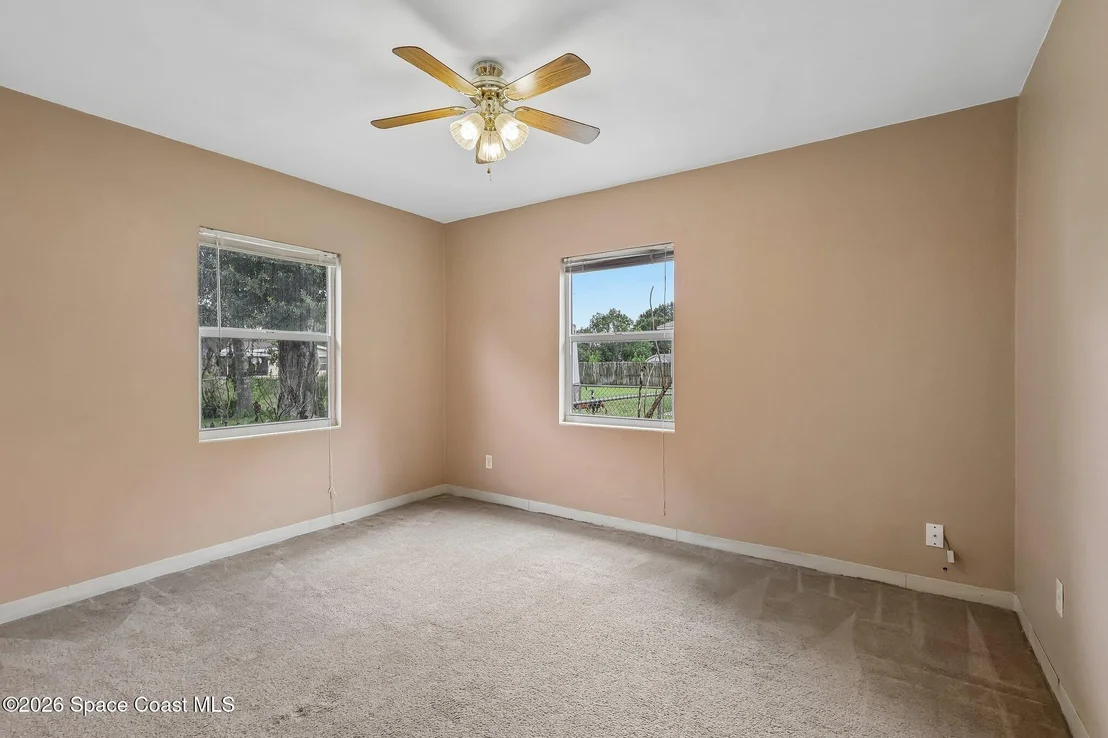 Photo of 230 Gray Road
