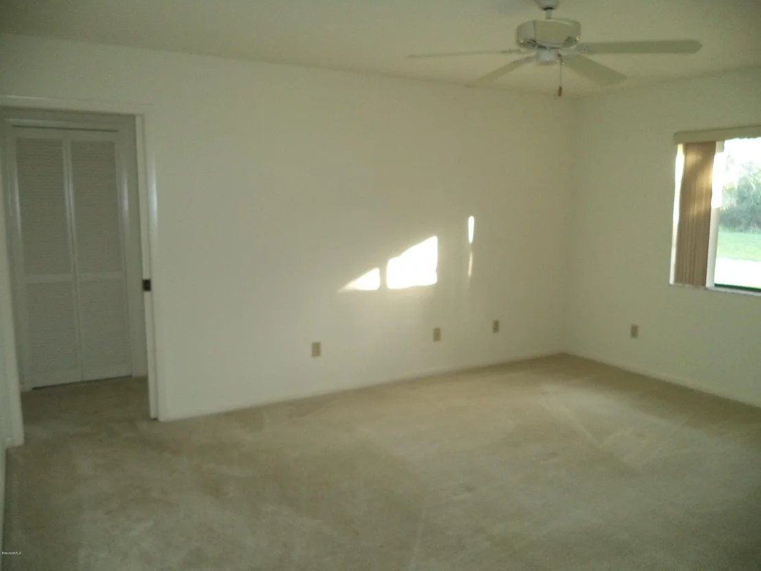 Photo of 1615 Frontier Drive