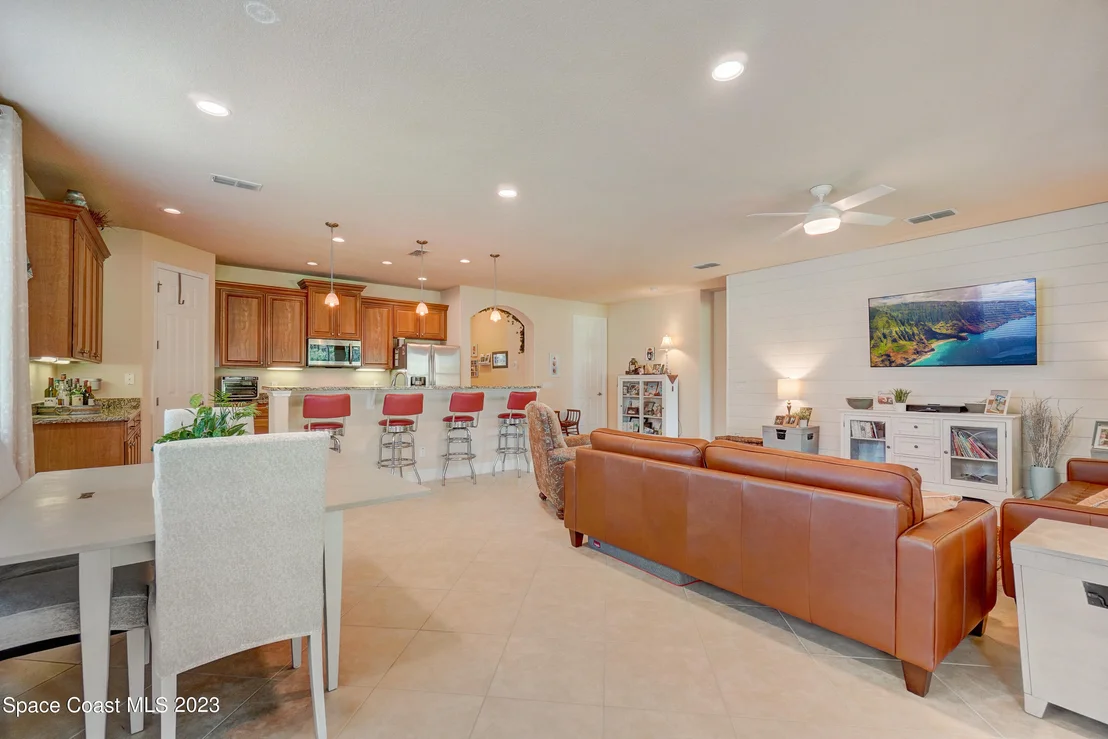 Photo of 1568 Outrigger Circle