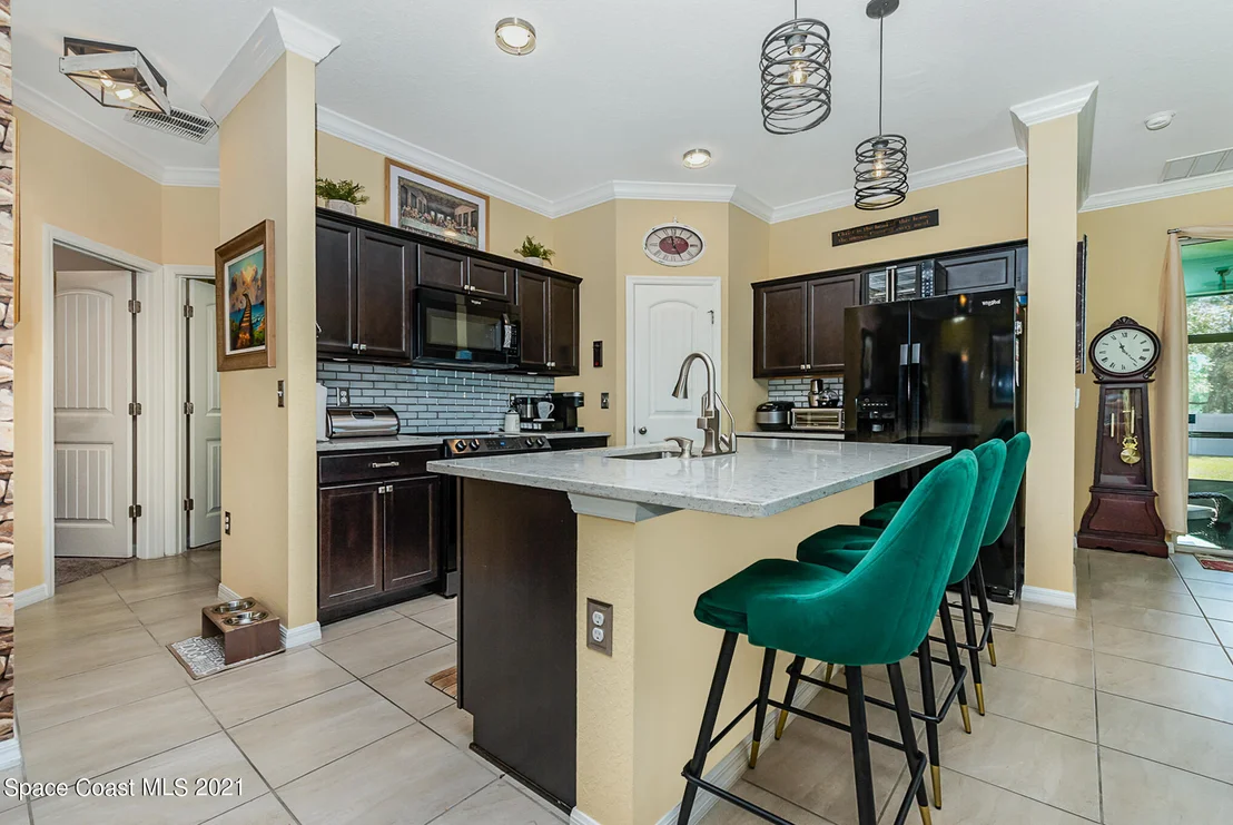 Photo of 187 Maple Drive