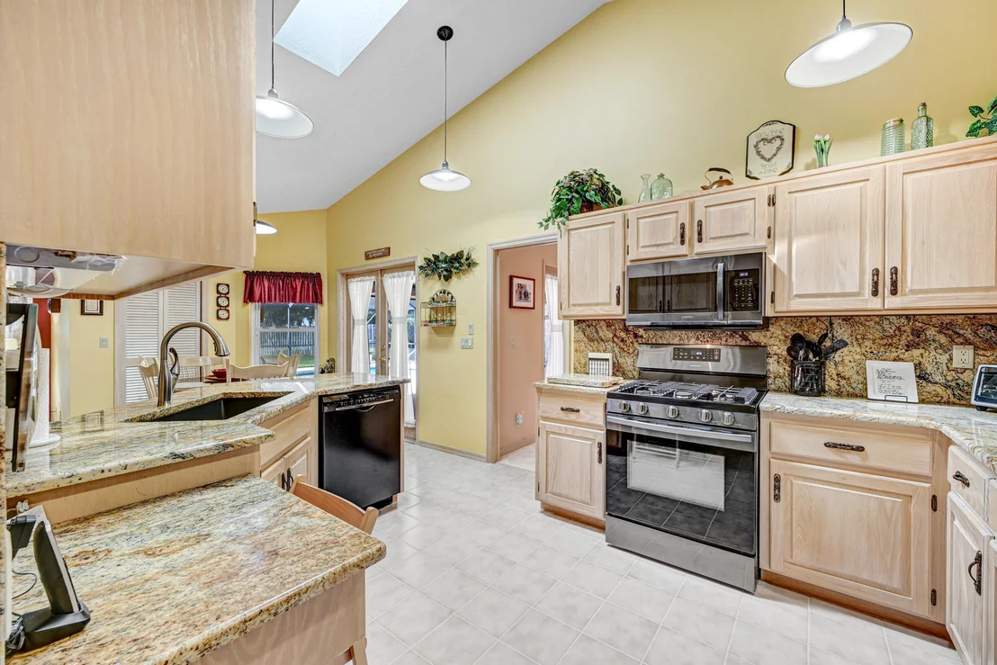 Photo of 1374 Silver Lake Drive