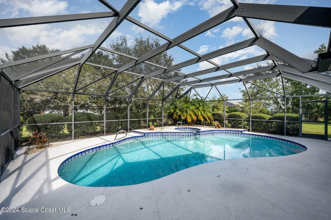 Photo of 1006 Cedarbrook Court