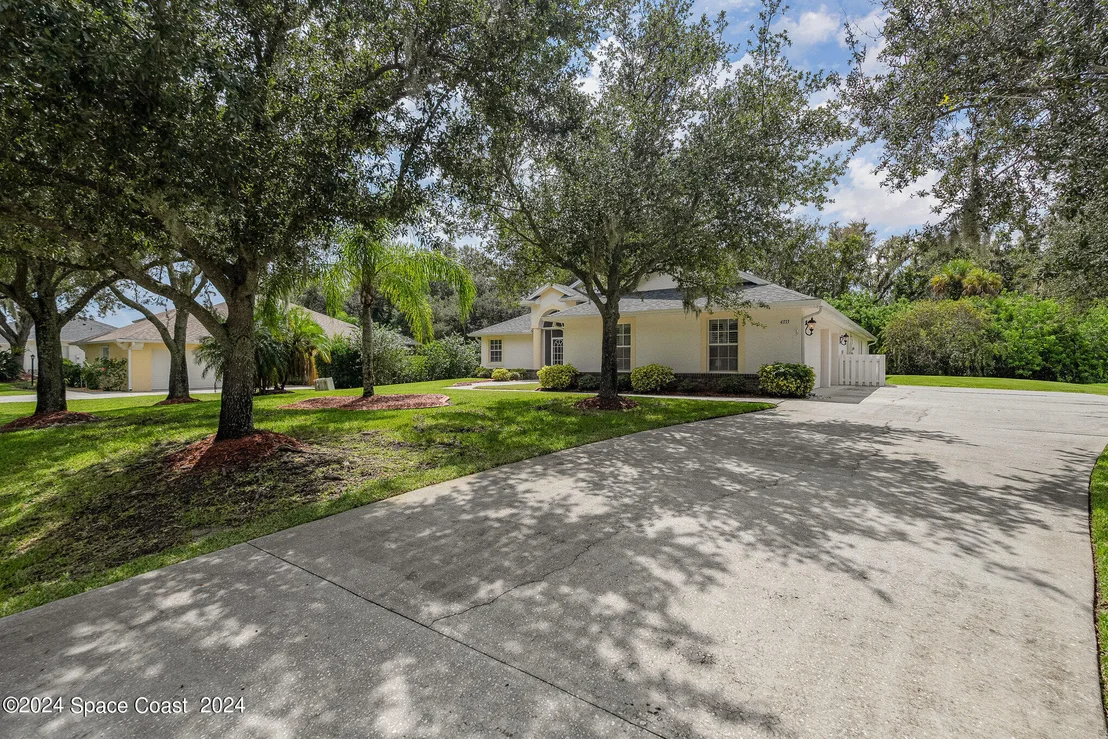 Photo of 4333 Davidia Drive