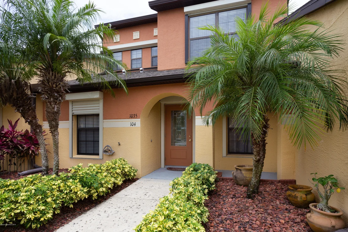 Photo of Unit 104 at 1035 Luminary Circle