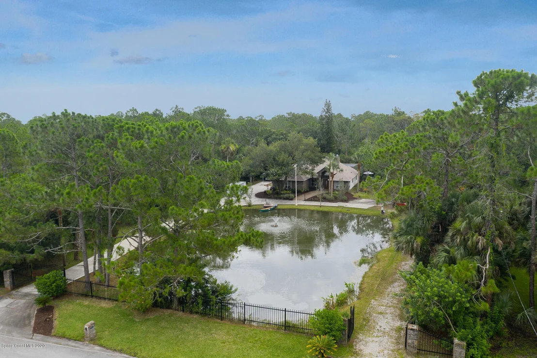 Photo of 4935 Shade Tree Street