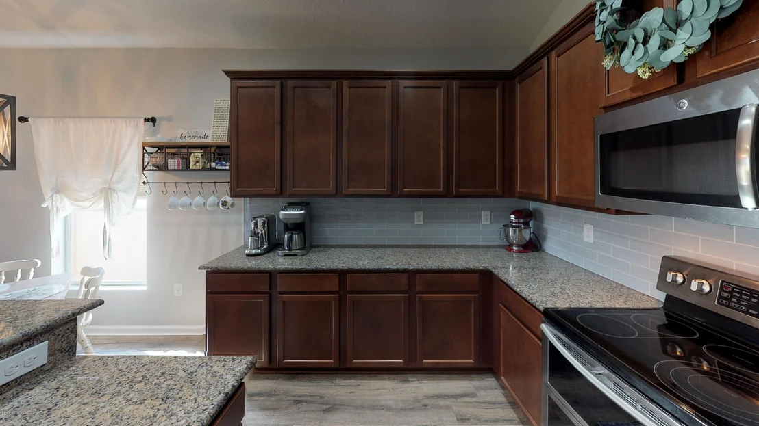 Photo of 1565 Litchfield Drive