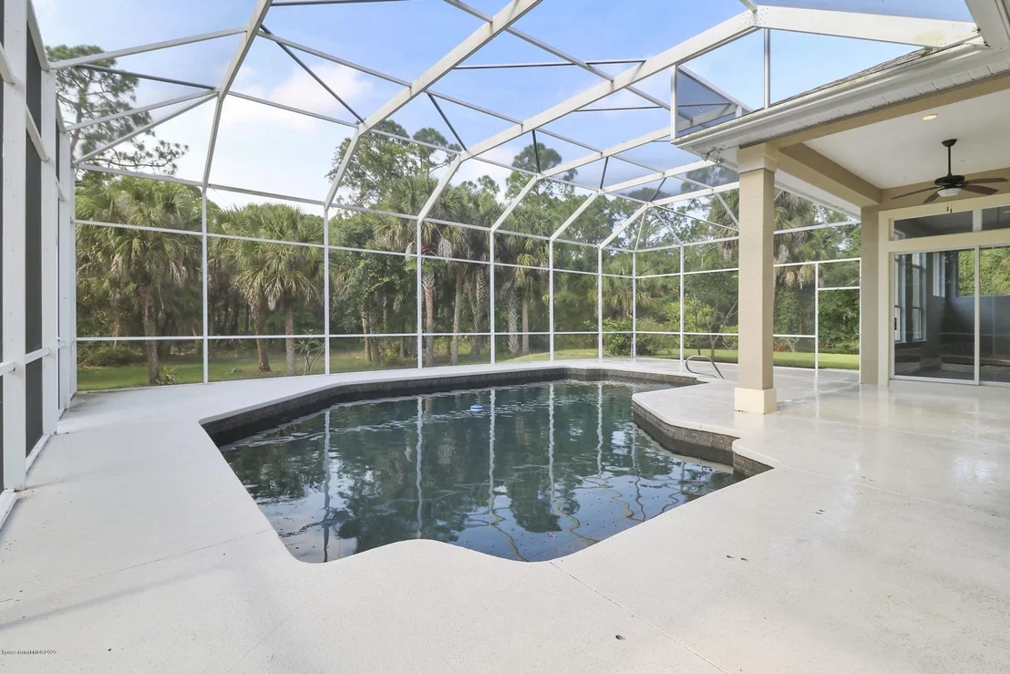 Photo of 5420 Willoughby Drive
