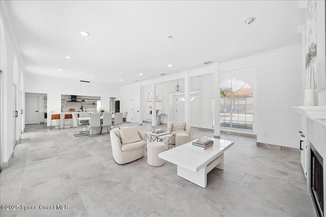 Photo of 489 Lanternback Island Drive