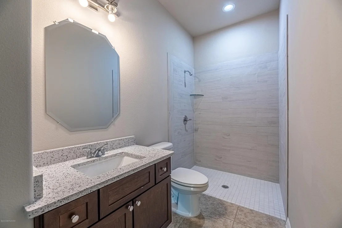Photo of 544 Dryden Circle