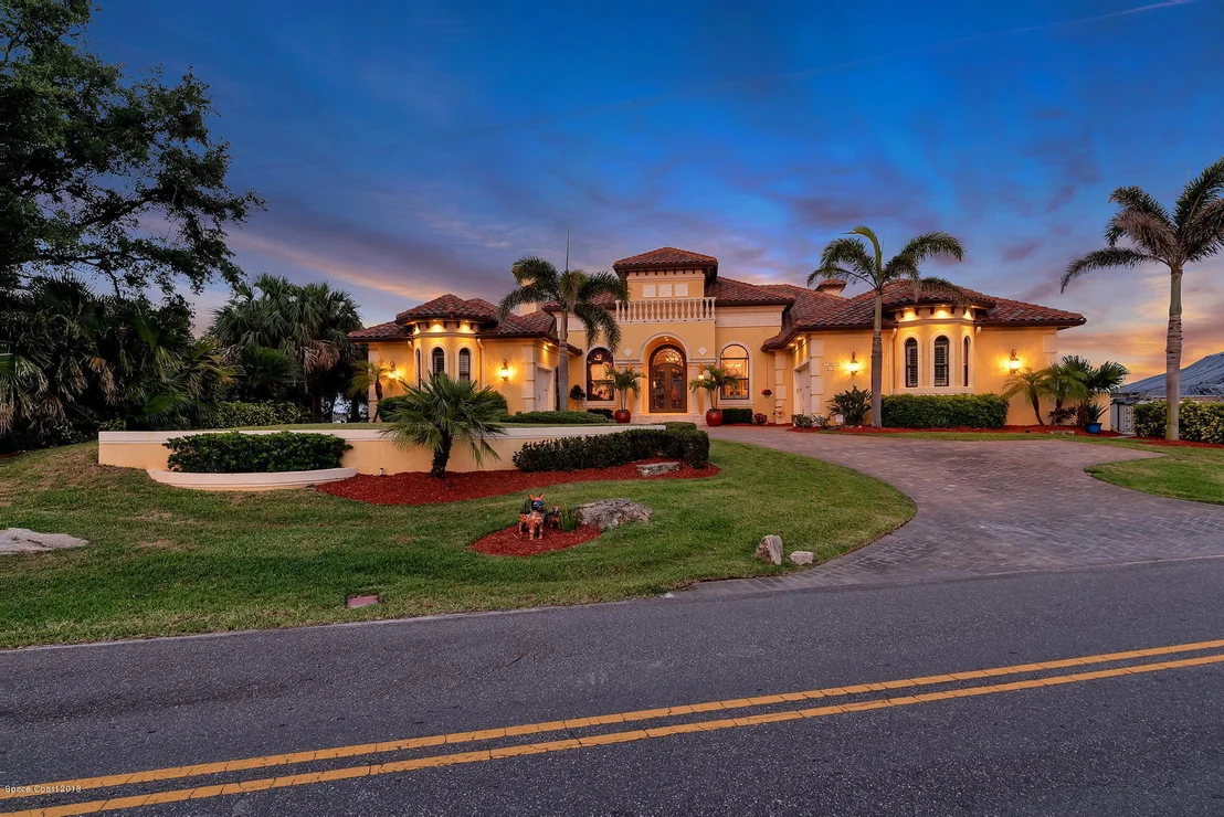 Photo of 2202 Rockledge Drive